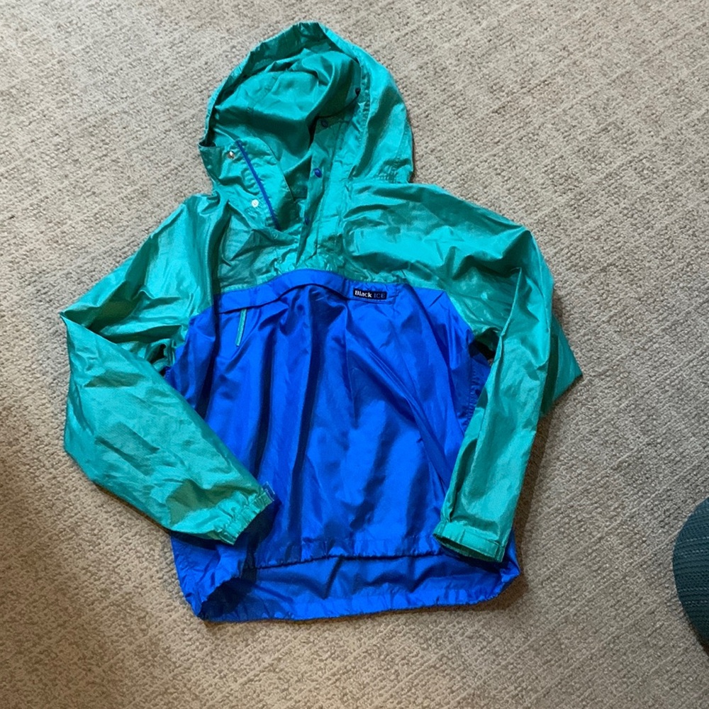 Black Ice vintage 90’s ski-snowboard jacket